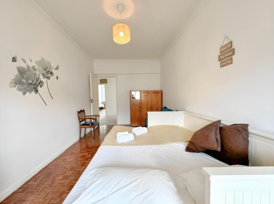 Pascoal De Melo Flat By Homeful Homes * Lissabon