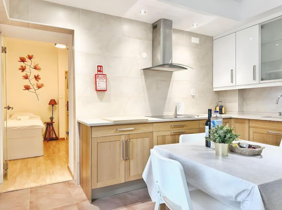 Apartment Pascoal De Melo Flat By Homeful Homes *