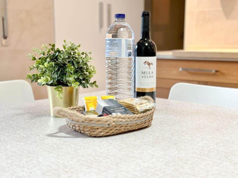 Pascoal De Melo Flat By Homeful Homes