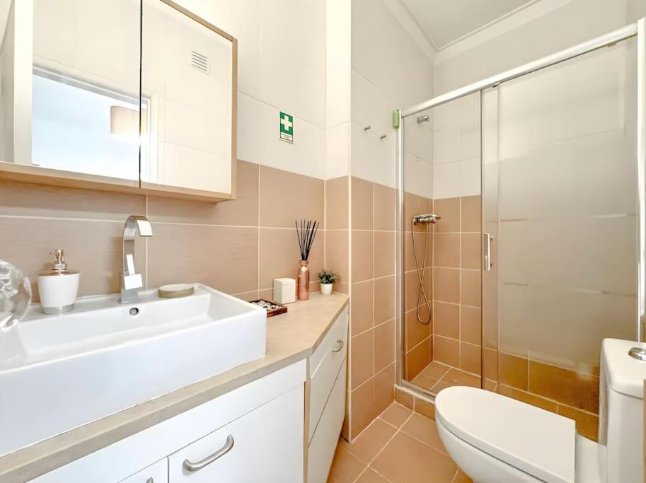 Pascoal De Melo Flat By Homeful Homes Lissabon